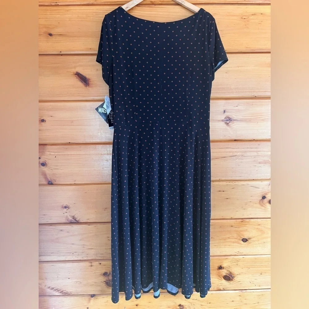 NWT PERCEPTION New York Stretchy Dress 16
